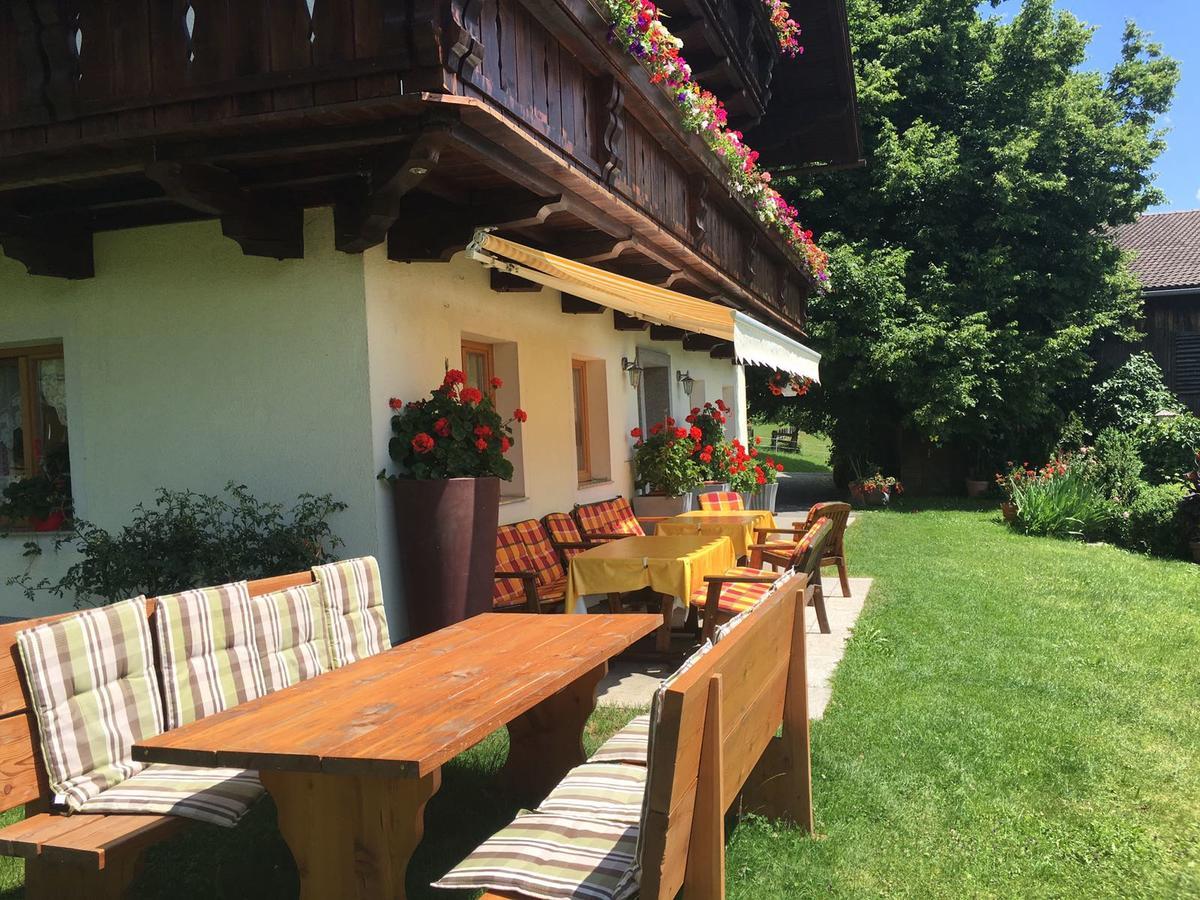 Apartment With Garden Garden Furniture Bbq タクセンバッハ エクステリア 写真